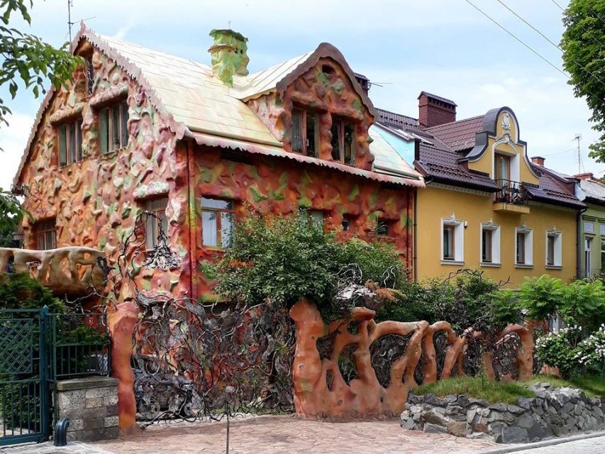 Пластилиновый дом во Львове